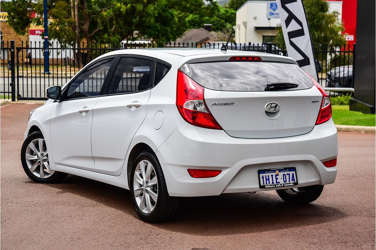 2019 Hyundai Accent Sport RB6