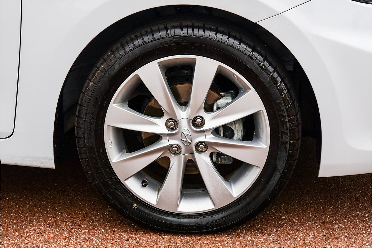 2019 Hyundai Accent Sport RB6