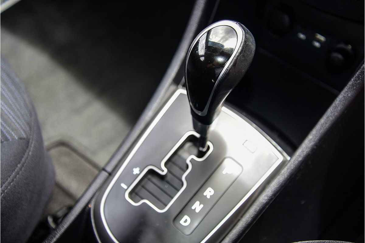 2019 Hyundai Accent Sport RB6