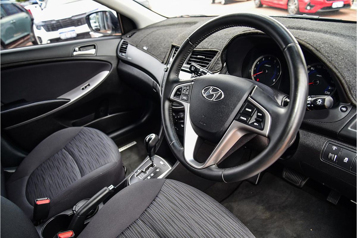 2019 Hyundai Accent Sport RB6