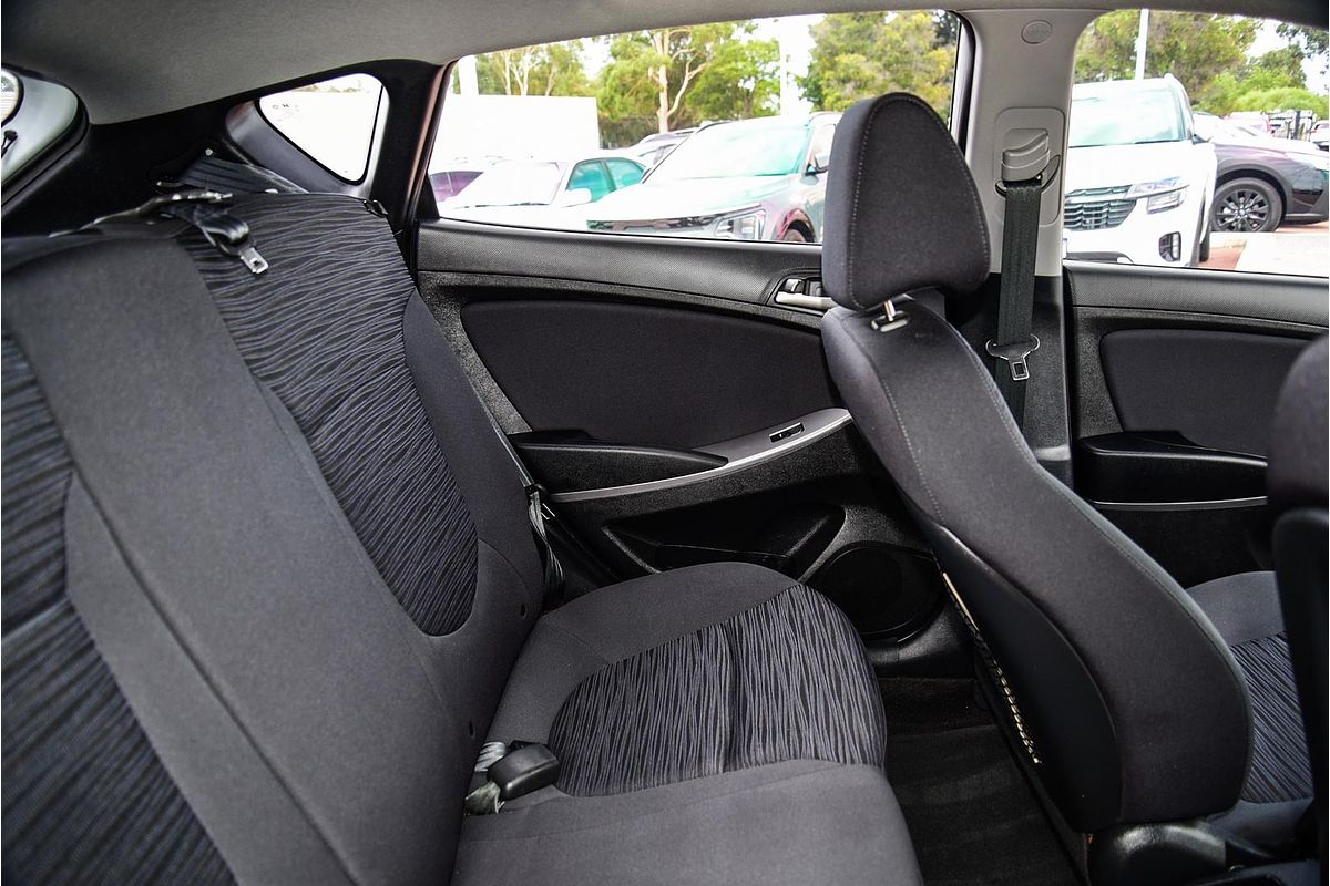 2019 Hyundai Accent Sport RB6
