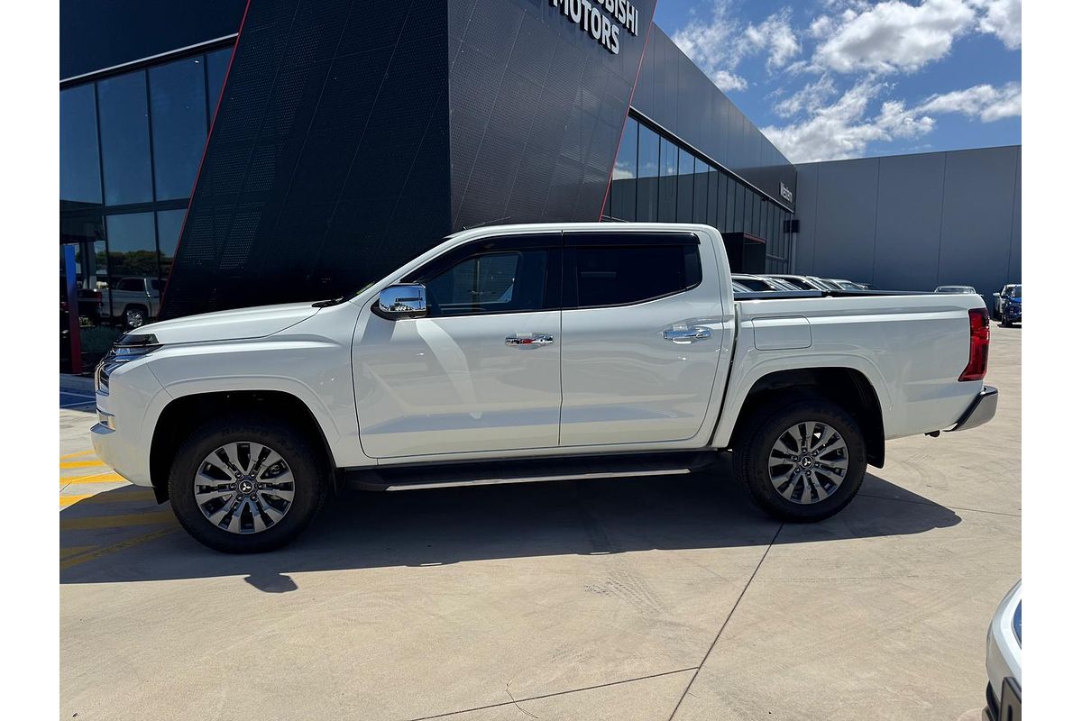 2024 Mitsubishi Triton GLS MV 4X4