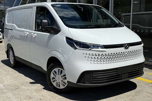 2024 LDV Deliver 7 SWB