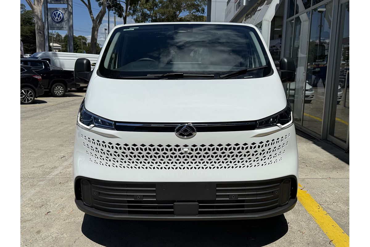 2024 LDV Deliver 7 SWB
