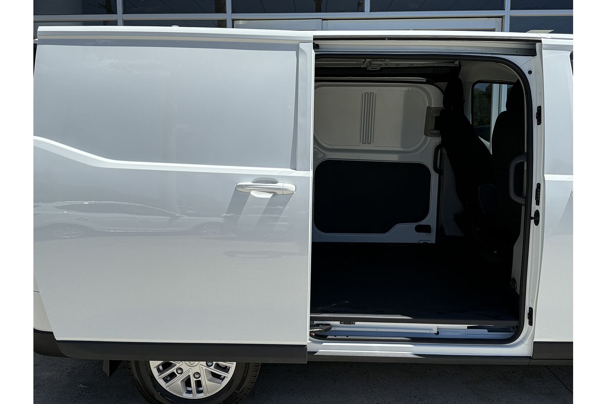 2024 LDV Deliver 7 SWB