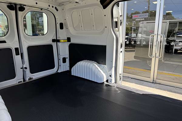 2024 LDV Deliver 7 SWB