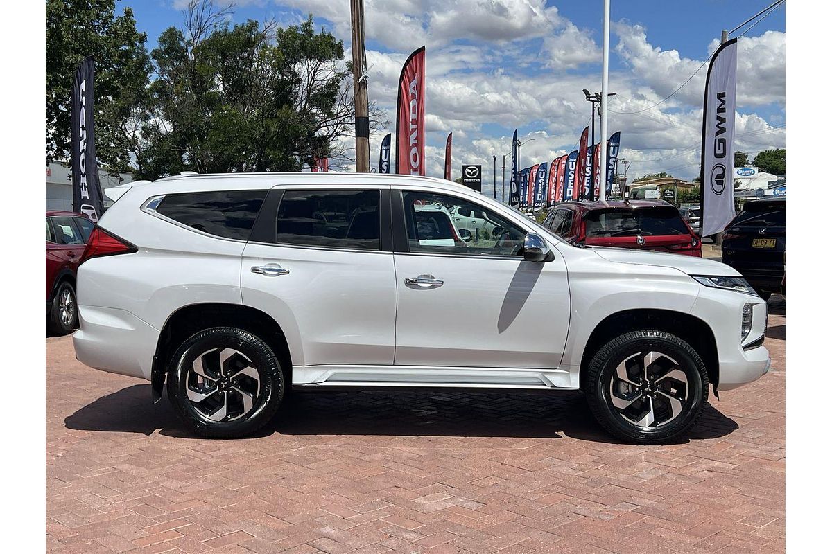 2024 Mitsubishi Pajero Sport GLS QG