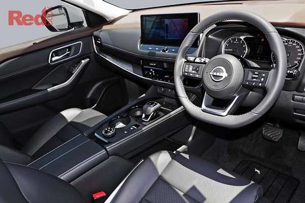 2025 Nissan X-TRAIL ST-L T33