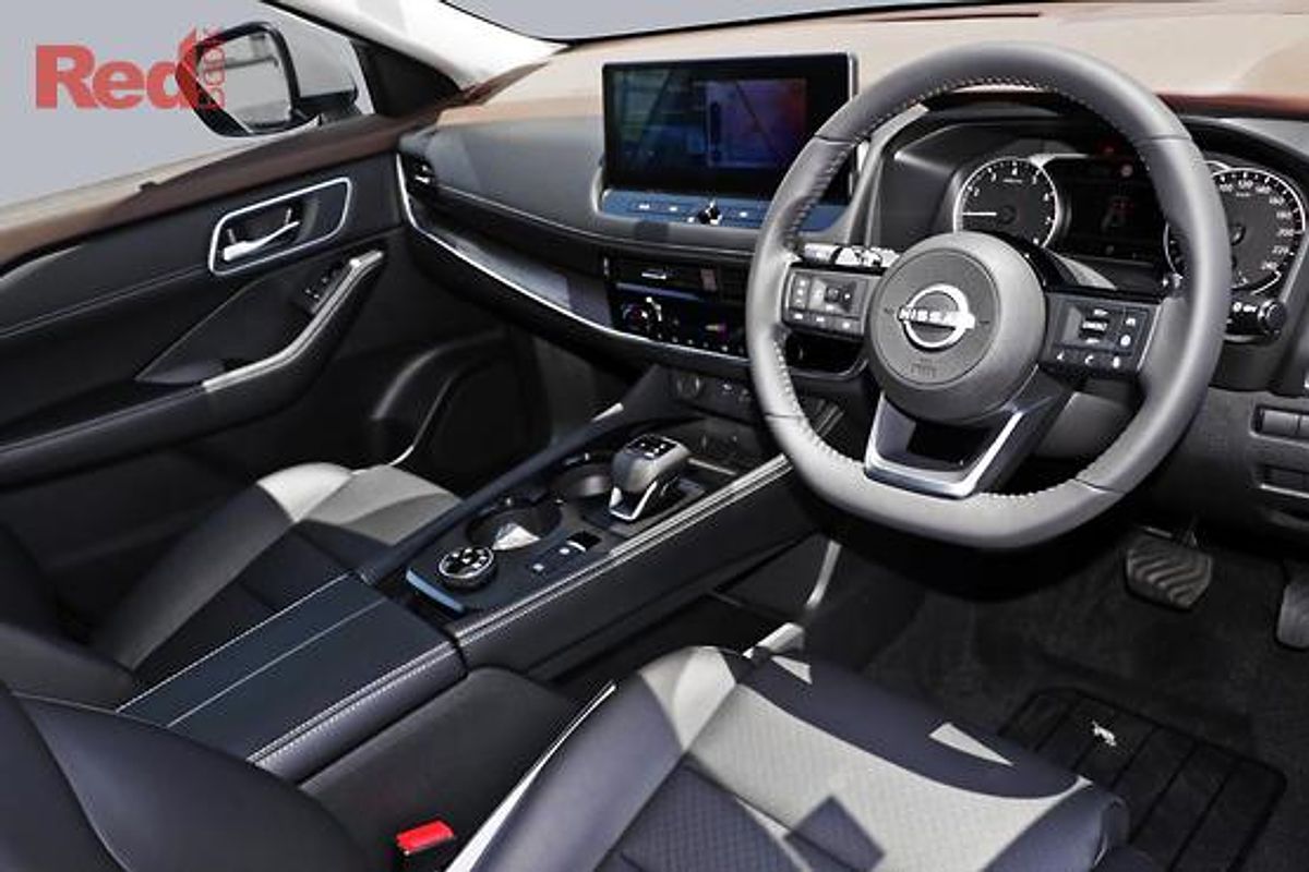 2025 Nissan X-TRAIL ST-L T33