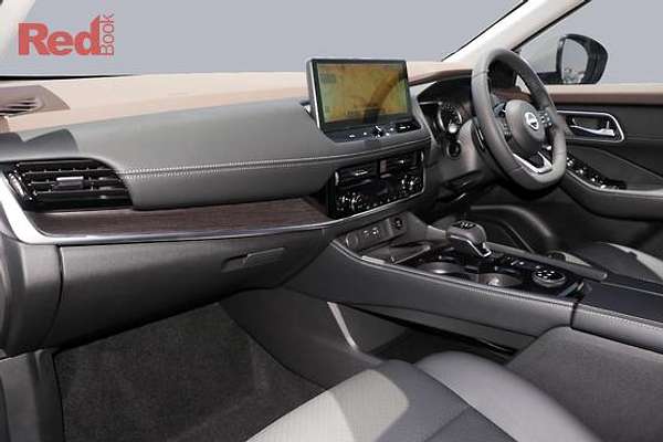 2025 Nissan X-TRAIL ST-L T33