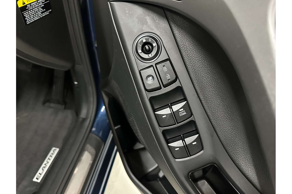 2015 Hyundai Elantra SE MD3