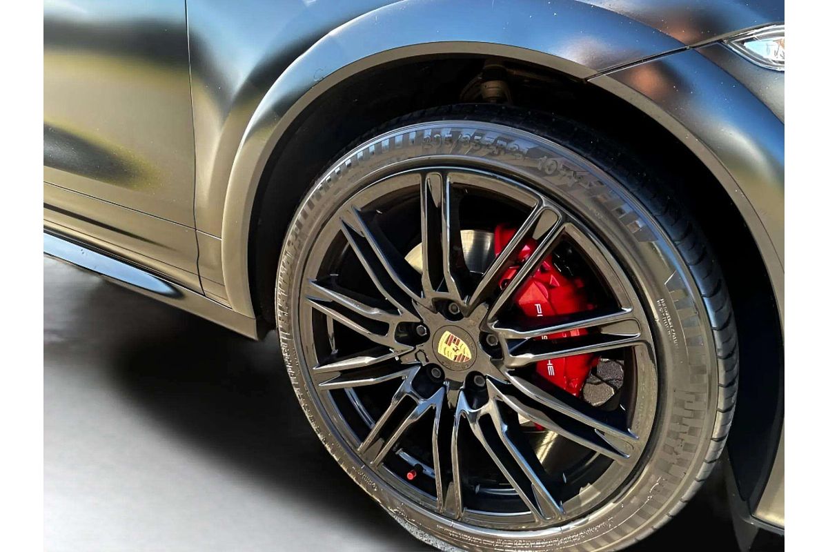 2012 Porsche Cayenne GTS 92A