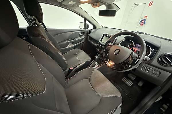 2014 Renault Clio Expression IV B98