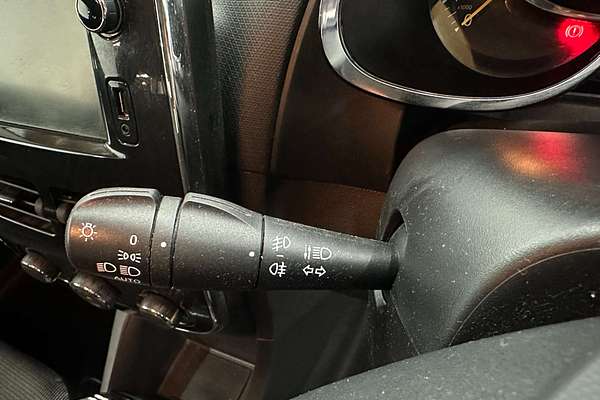 2014 Renault Clio Expression IV B98