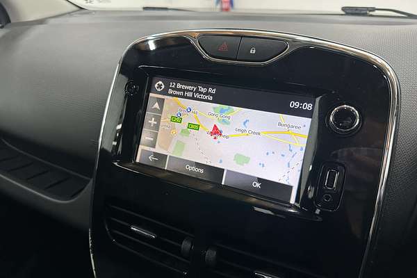 2014 Renault Clio Expression IV B98