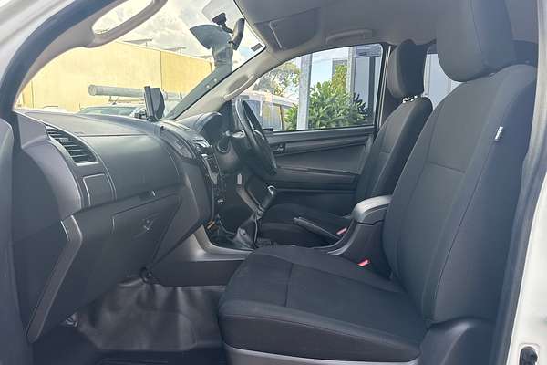 2016 Isuzu D-MAX SX 4X4