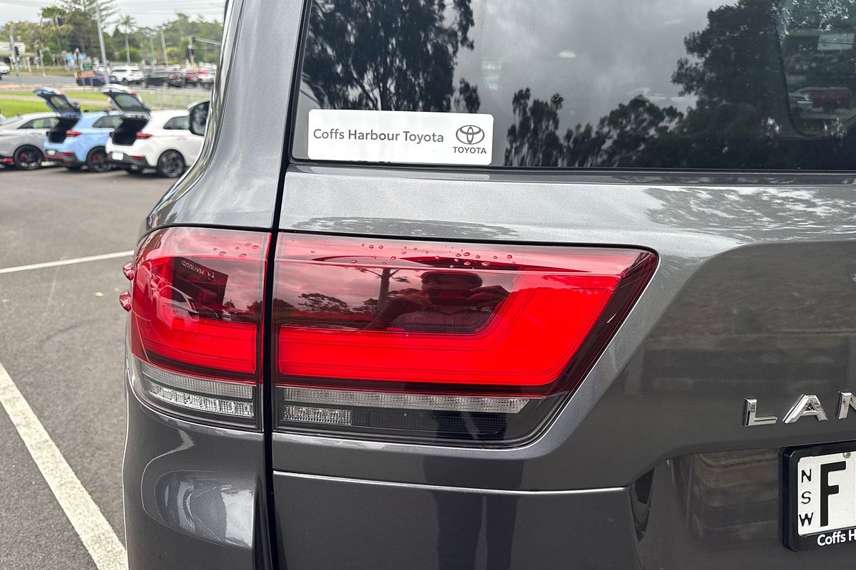 2024 Toyota Landcruiser Sahara ZX FJA300R