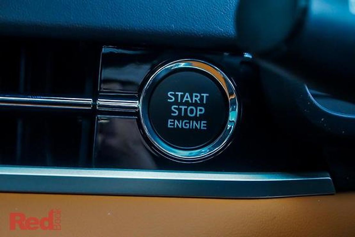 2025 Mitsubishi Outlander Exceed Tourer ZM