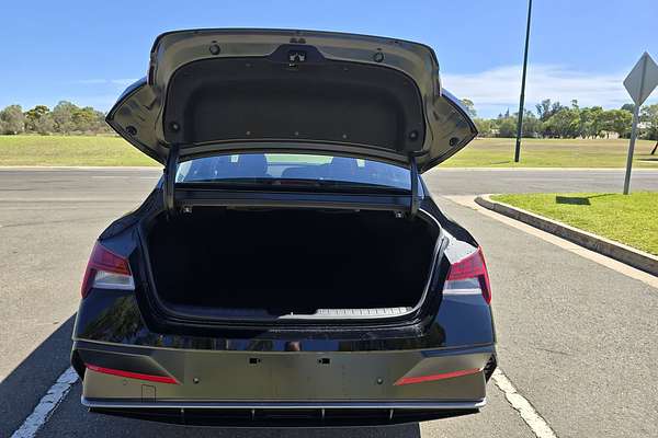 2025 Hyundai i30 Elite Hybrid CN7.V2