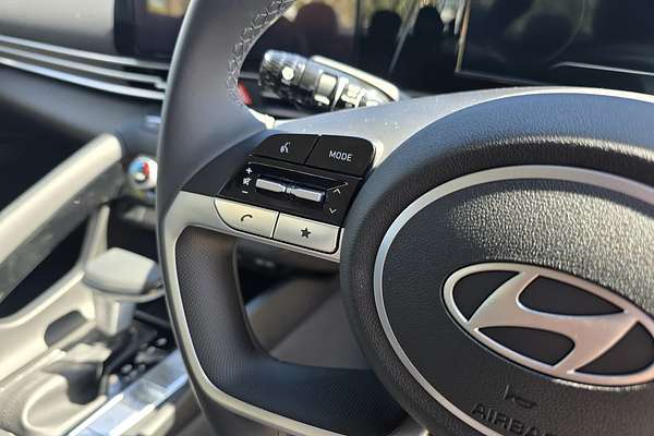 2025 Hyundai i30 Elite Hybrid CN7.V2