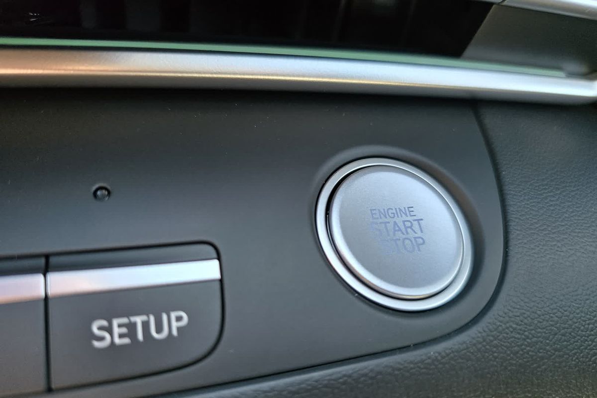 2025 Hyundai i30 Elite Hybrid CN7.V2