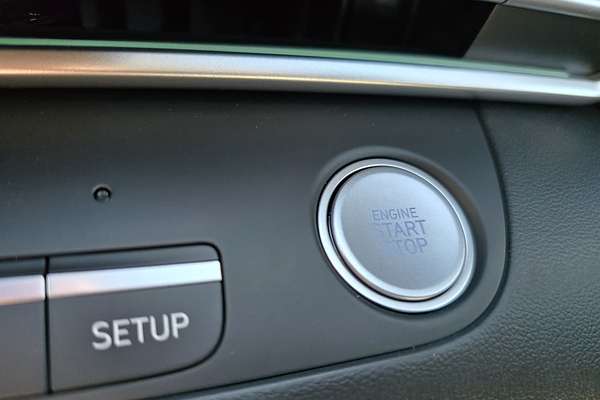 2025 Hyundai i30 Elite Hybrid CN7.V2
