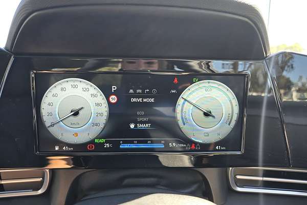 2025 Hyundai i30 Elite Hybrid CN7.V2