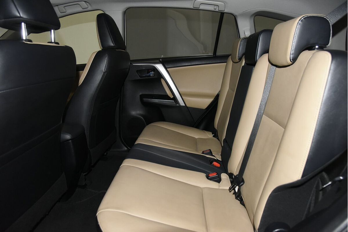 2016 Toyota RAV4 Cruiser ASA44R