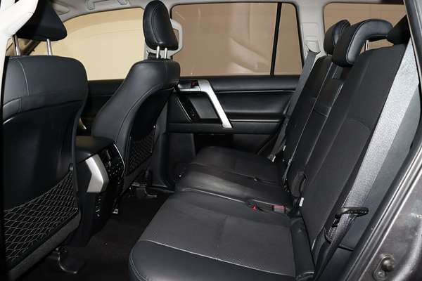 2019 Toyota Landcruiser Prado Kakadu GDJ150R