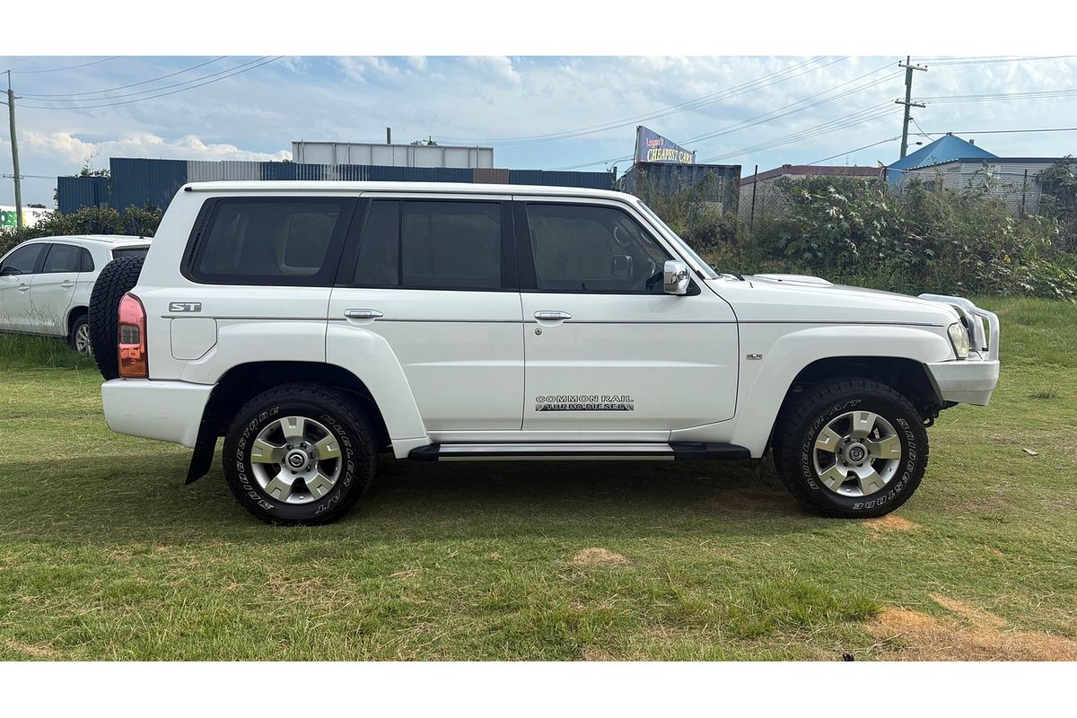 2010 Nissan Patrol ST (4x4) GU VII