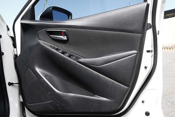 2024 Mazda 2 G15 Evolve DJ Series