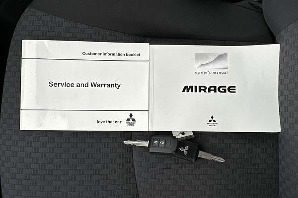 2019 Mitsubishi Mirage ES LA
