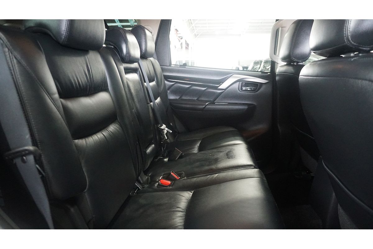 2017 Mitsubishi Pajero Sport Exceed QE