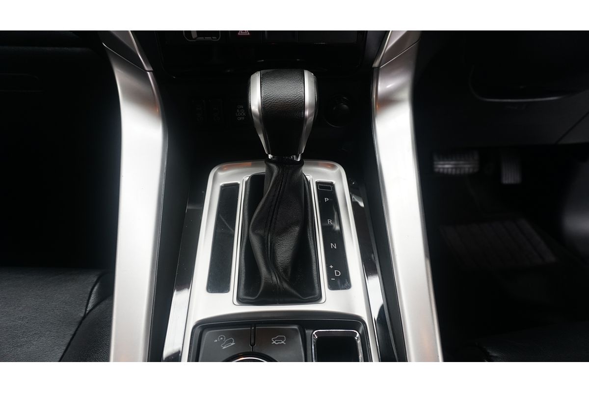2017 Mitsubishi Pajero Sport Exceed QE