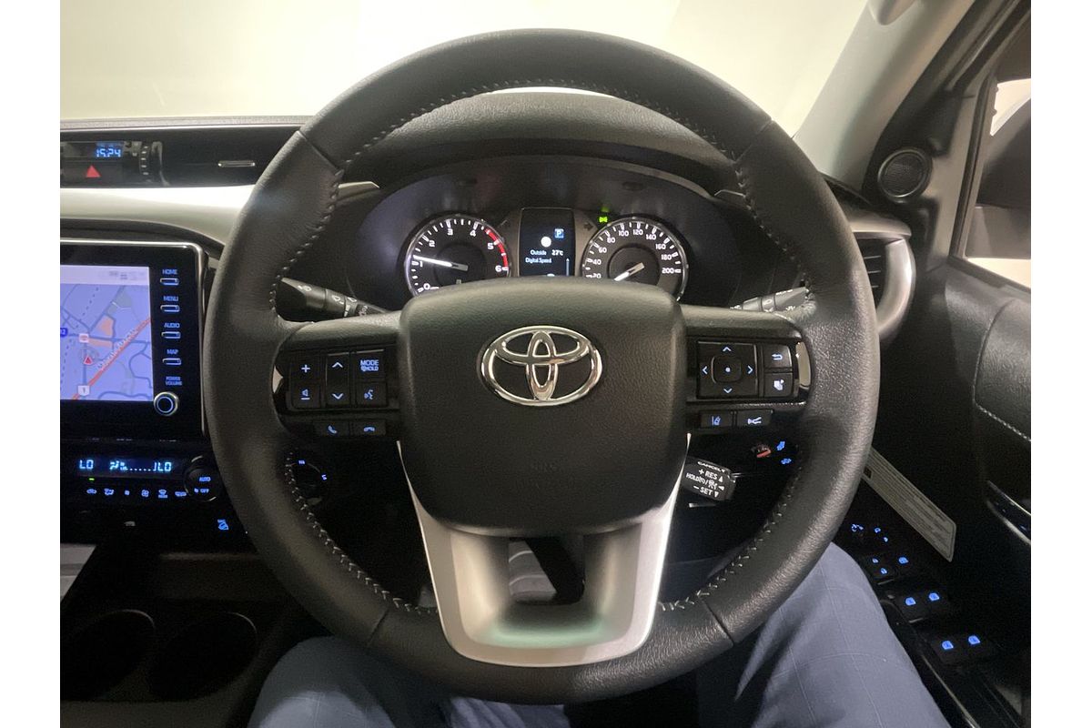 2022 Toyota Hilux SR5 GUN126R 4X4
