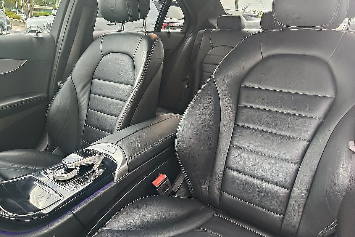 2021 Mercedes-Benz C-Class C300 W205