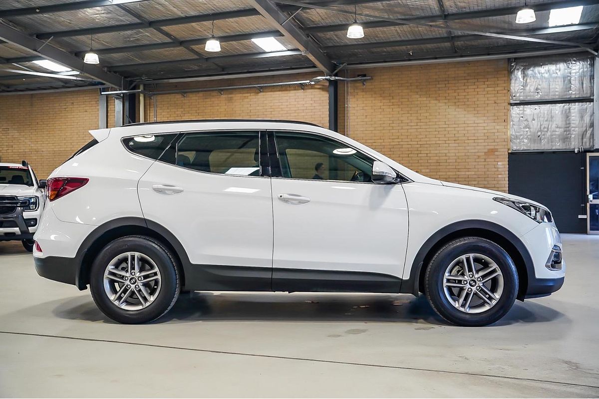 2017 Hyundai Santa Fe Active DM5 Series II