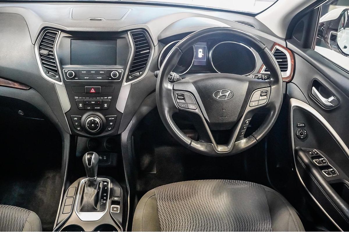 2017 Hyundai Santa Fe Active DM5 Series II
