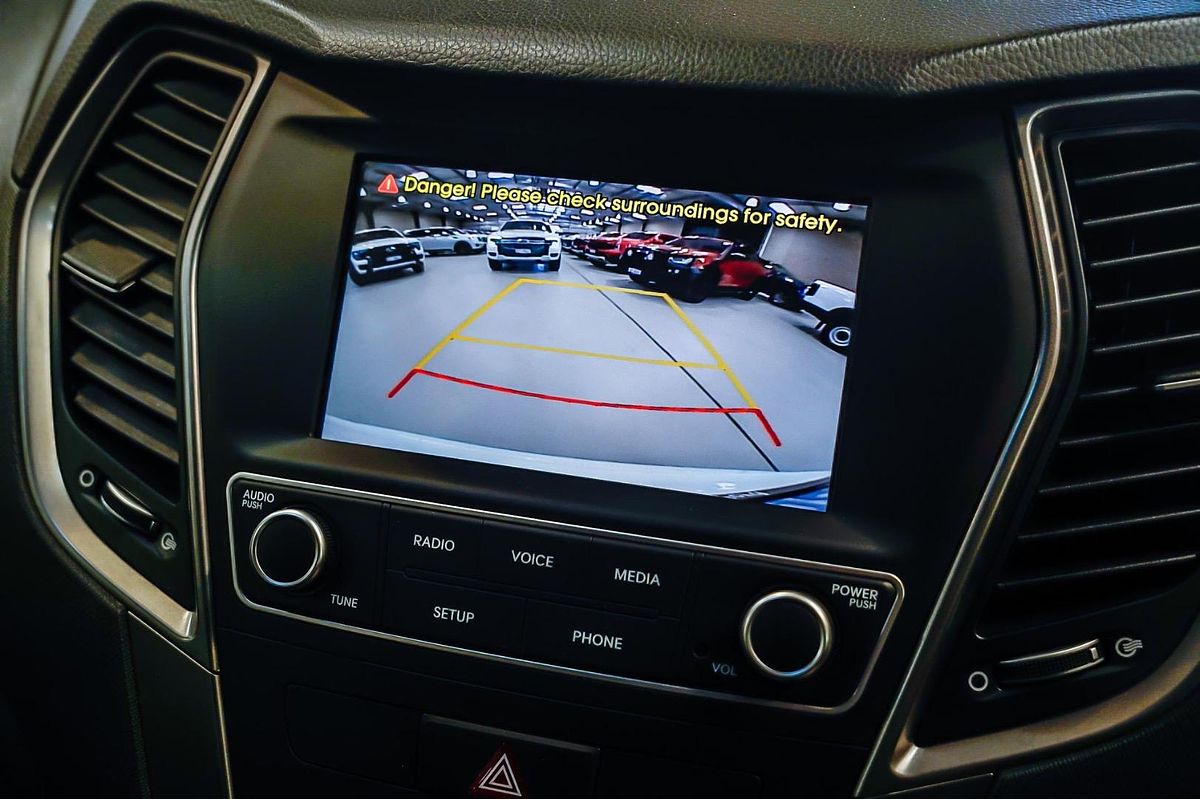 2017 Hyundai Santa Fe Active DM5 Series II