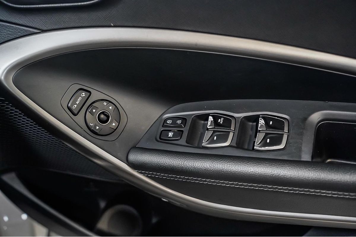 2017 Hyundai Santa Fe Active DM5 Series II