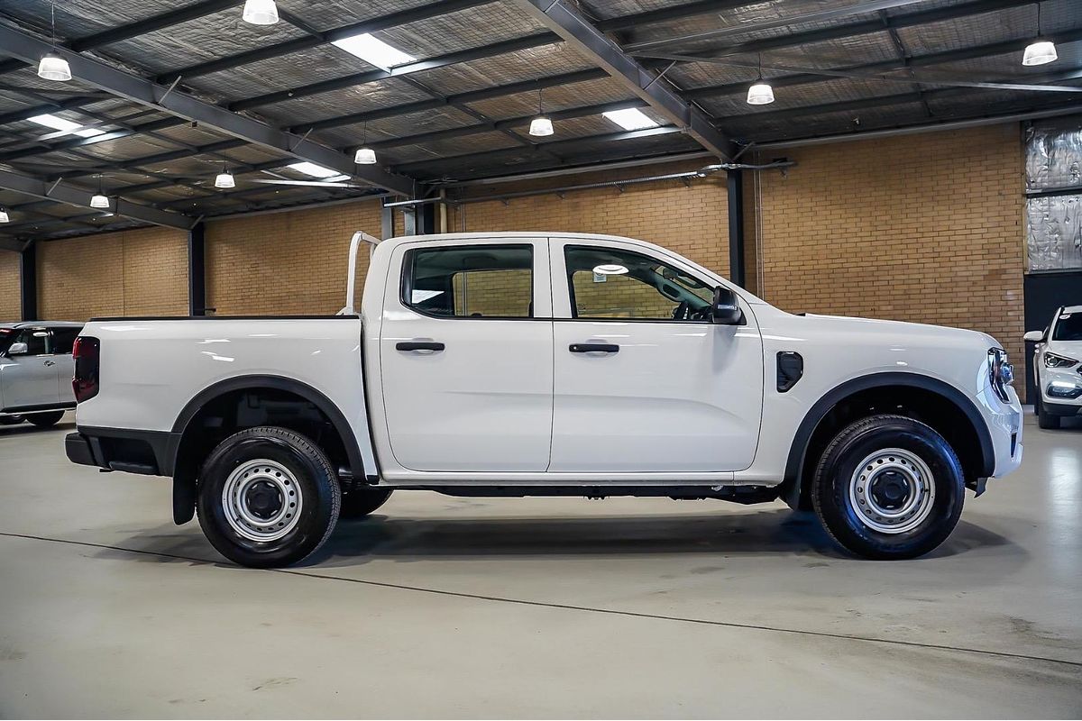 2024 Ford Ranger XL 4X4 2.0L