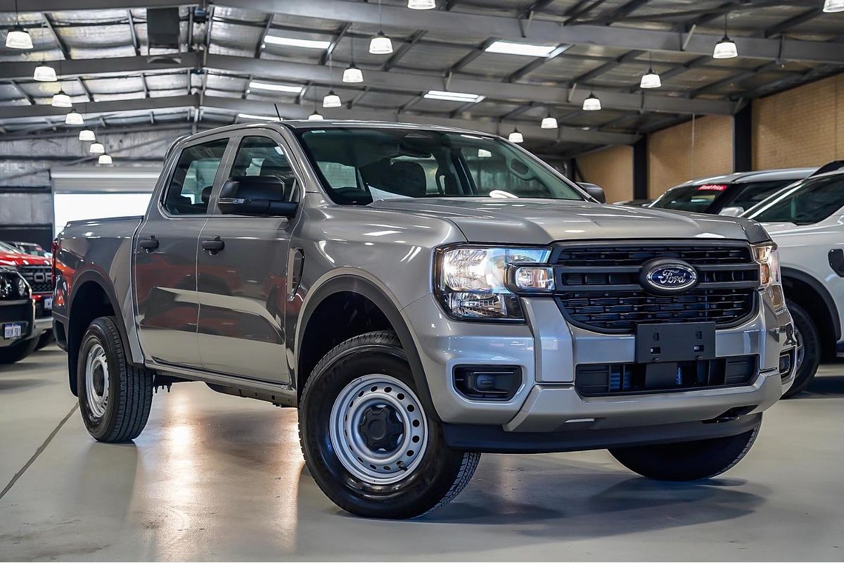 2024 Ford Ranger XL 4X4 2.0L