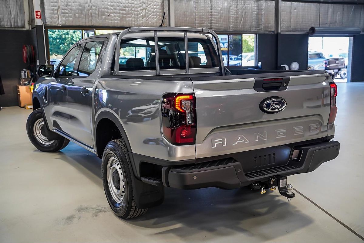 2024 Ford Ranger XL 4X4 2.0L