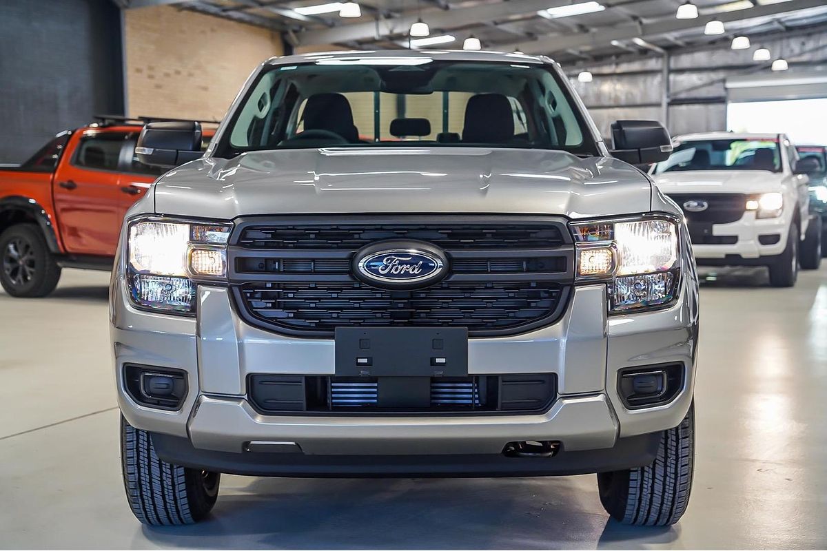 2024 Ford Ranger XL 4X4 2.0L