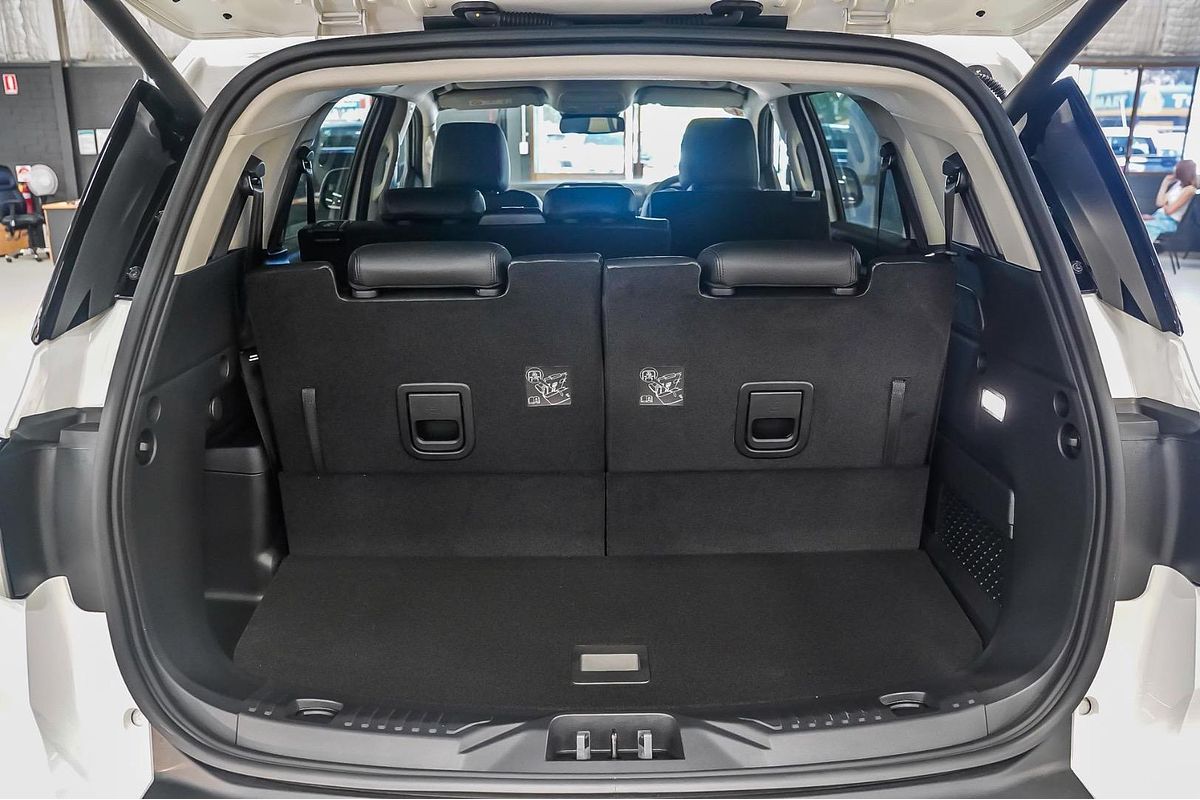2024 Ford Everest Trend