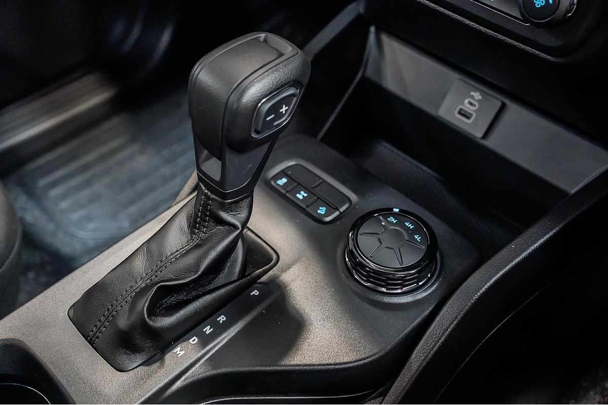 2024 Ford Ranger XL 4X4 2.0L