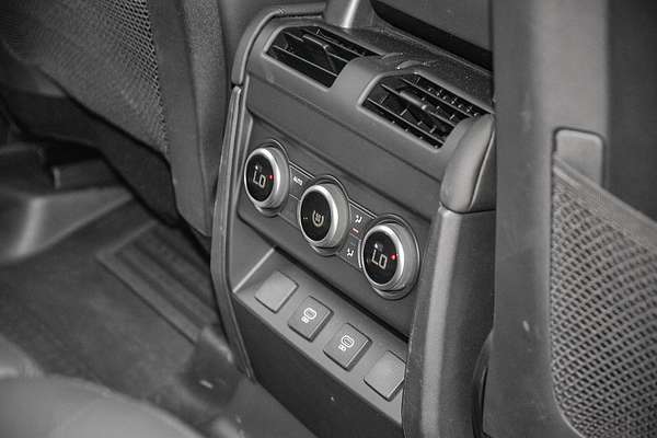 2024 Land Rover Defender 110 P300 S L663