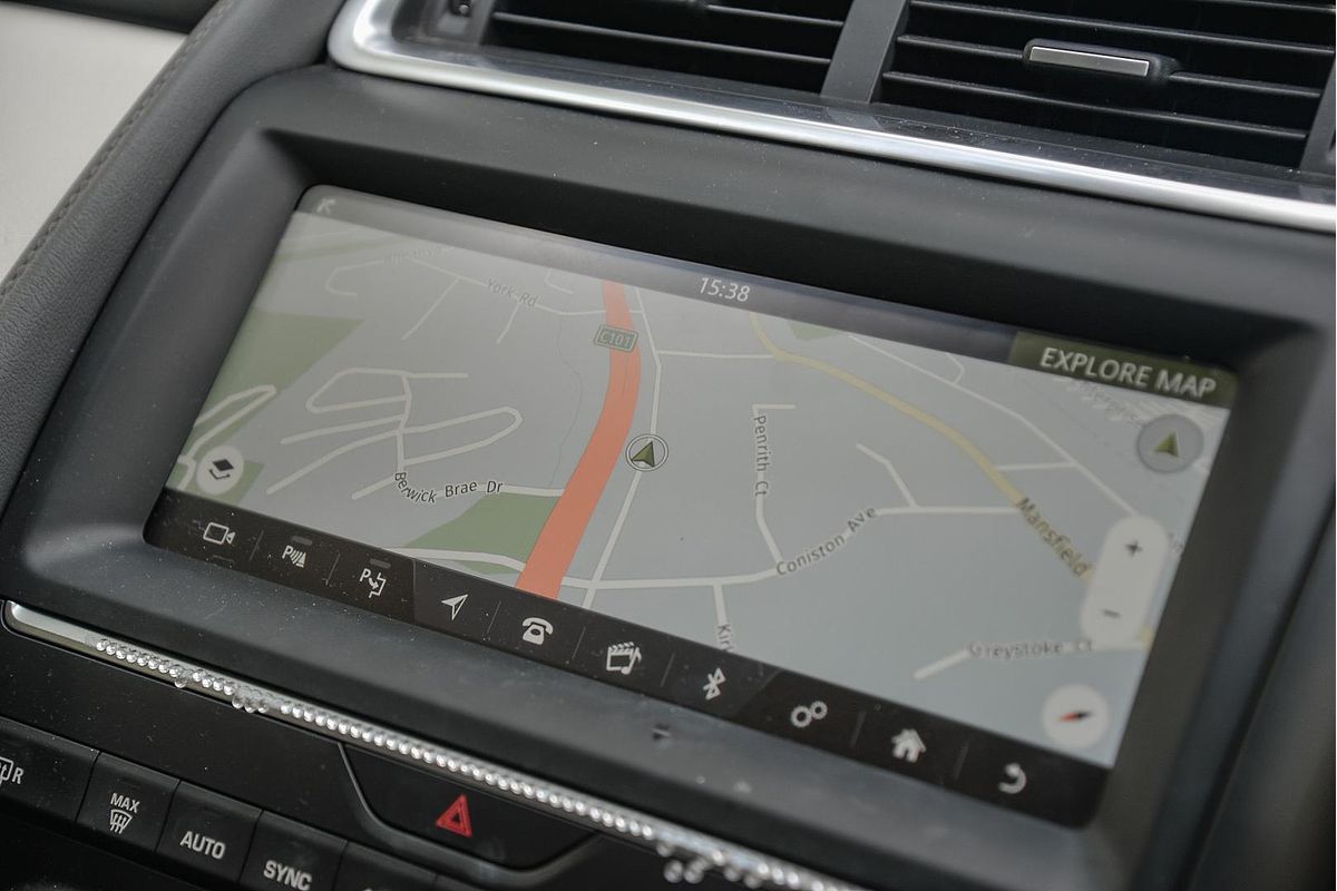 2019 Jaguar E-PACE P250 SE X540