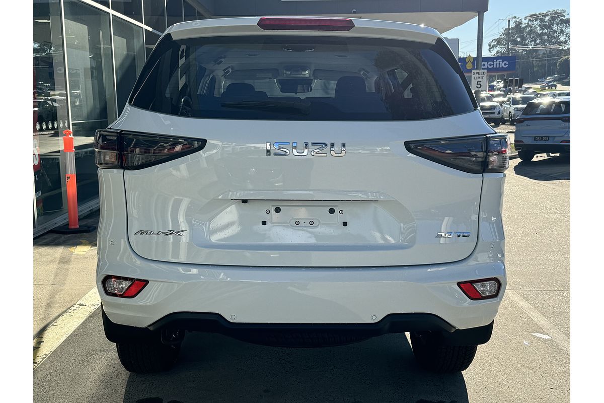 2024 Isuzu MU-X LS-M
