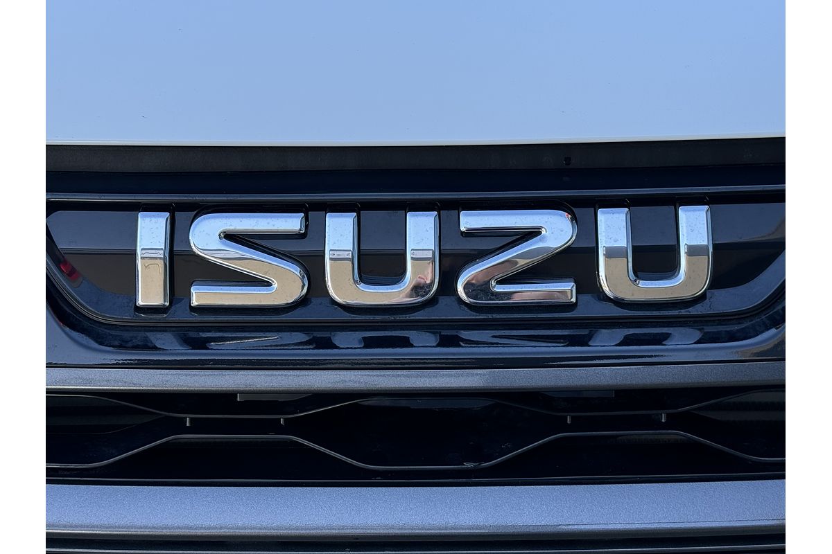 2024 Isuzu MU-X LS-M